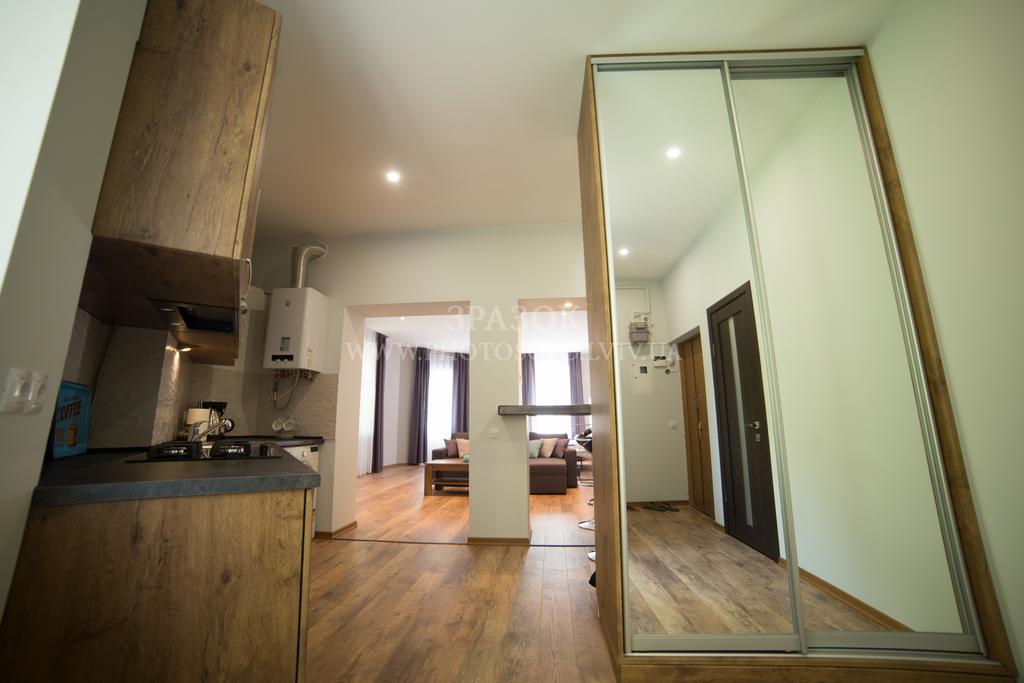 Foxy Lviv Apartment Exterior photo